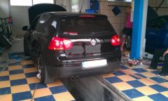 >>>>> greu cu ea nu prea vrea:)