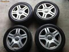 666990919870701970442642 2032932 700 700