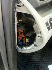 VW PASSAT B6 - COMPARTIMENT SIGURANTE INTERIOR