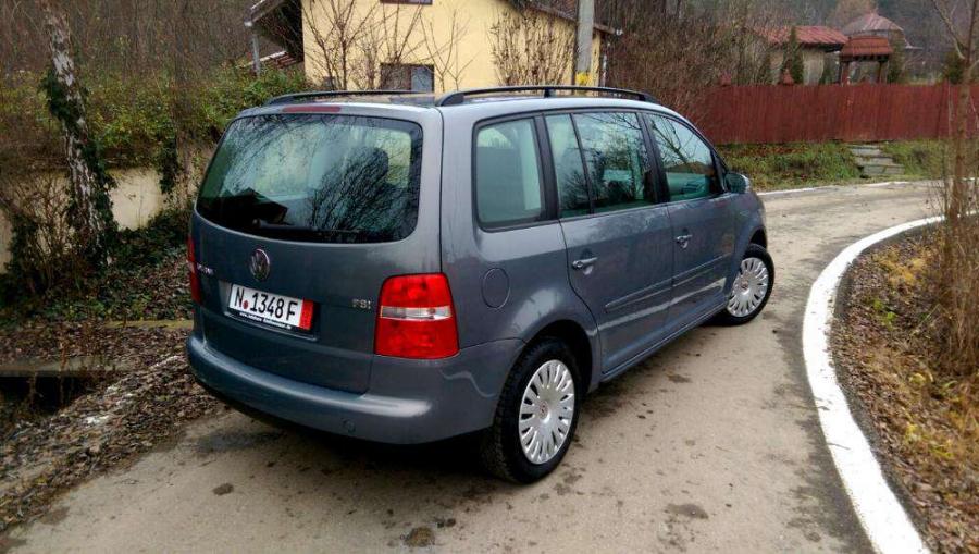 84937498_5_1000x700_vw-touran-2005-16-benzina-fsi-6-trepte-116cp-euro-4-impecabil-mures.jpg