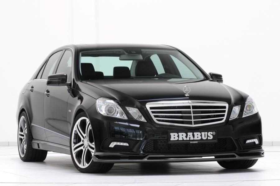 2011_Mercedes-Benz_E-klasse_AMG_by_Brabus_002_1685.jpg