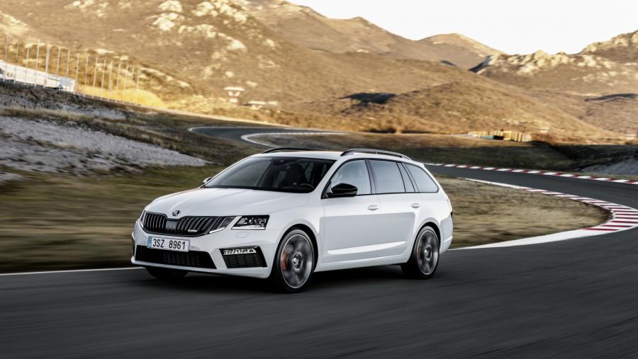 2017-Skoda-Octavia-RS-facelift-3.jpg