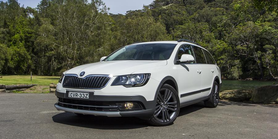 Skoda-Superb-1c.jpg