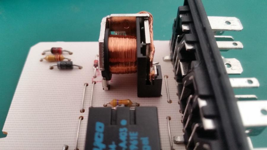 noul releu lipit 2.jpg