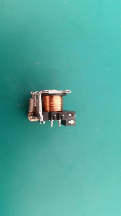 noul releu modificat.jpg