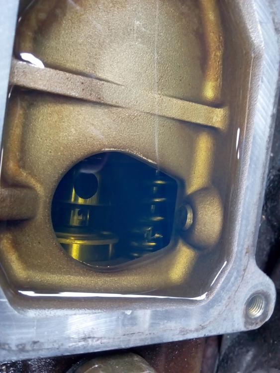 Arc rupt in pompa.jpg