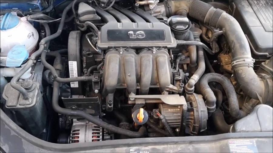 VW Golf 5 1.6 benzina.jpg