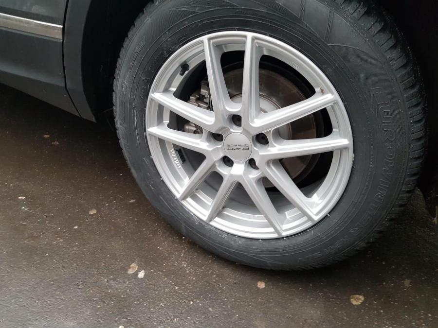 2018-12-06 at 12.42.57.jpeg