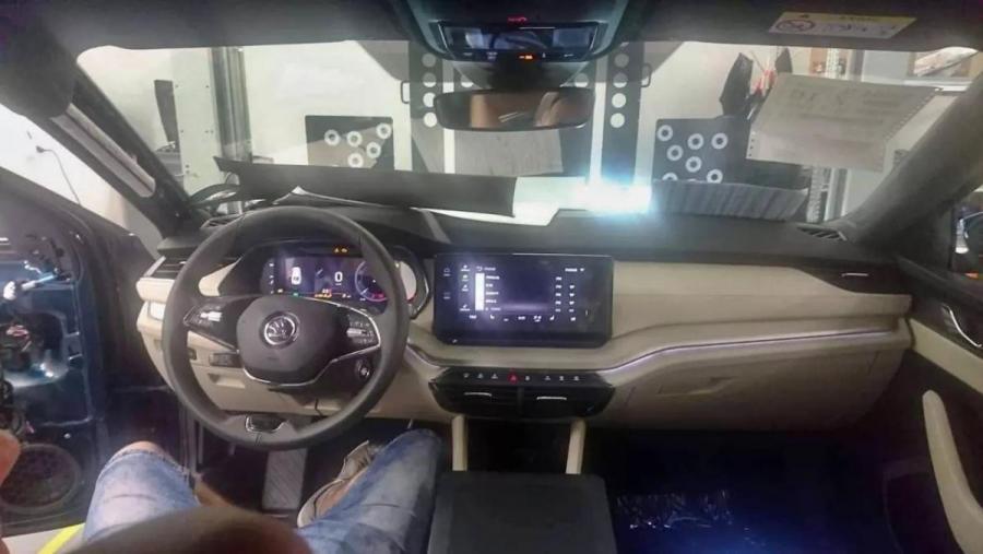 noua-skoda-octavia-poze-de-la-interior-75306f3b9dfd85f575-0-0-0-0-0.jpg