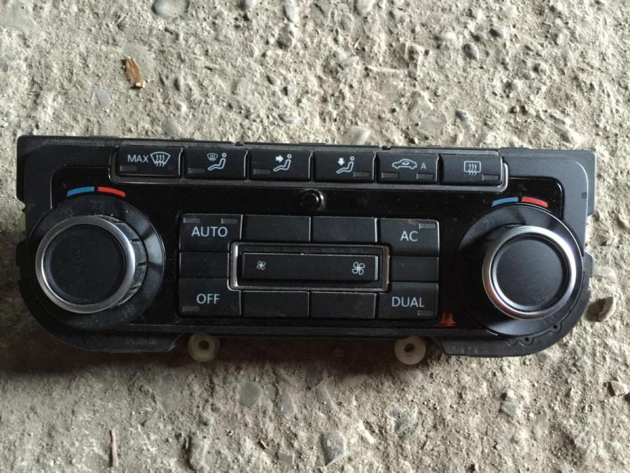 panou-clima-climatronic-vw-golf-5-golf-6-passat-ff0ba23d93dc8fd8e2-0-0-0-0-0.jpg