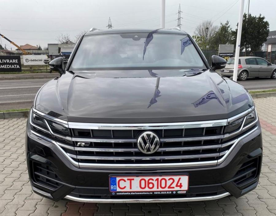 Лобовое стекло touareg cr7