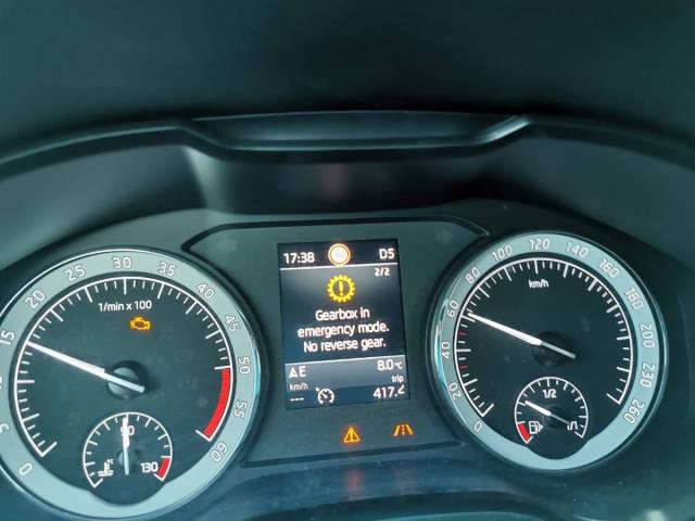 WhatsApp Image 2021-10-25 at 09.27.43.jpeg