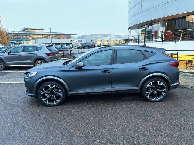 WhatsApp Image 2022-12-08 at 16.30.11 (2).jpeg