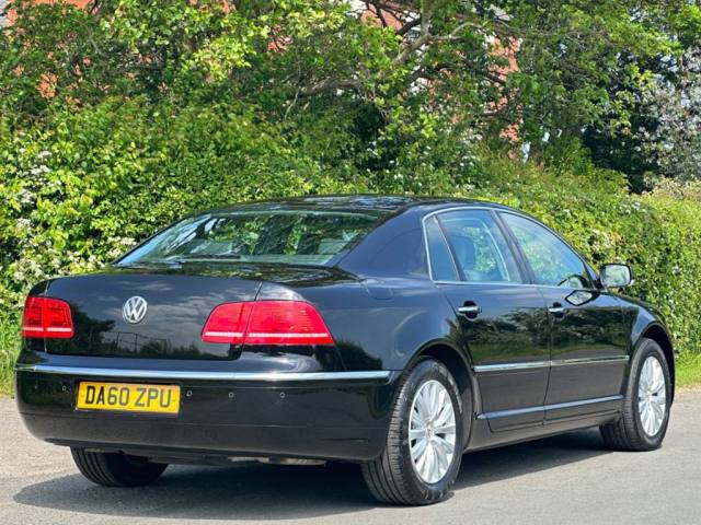 volkswagen-phaeton-saloon-diesel-2d0b64f3b7cc.jpg